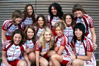 [Frauen_2008_2_600+3.jpg]