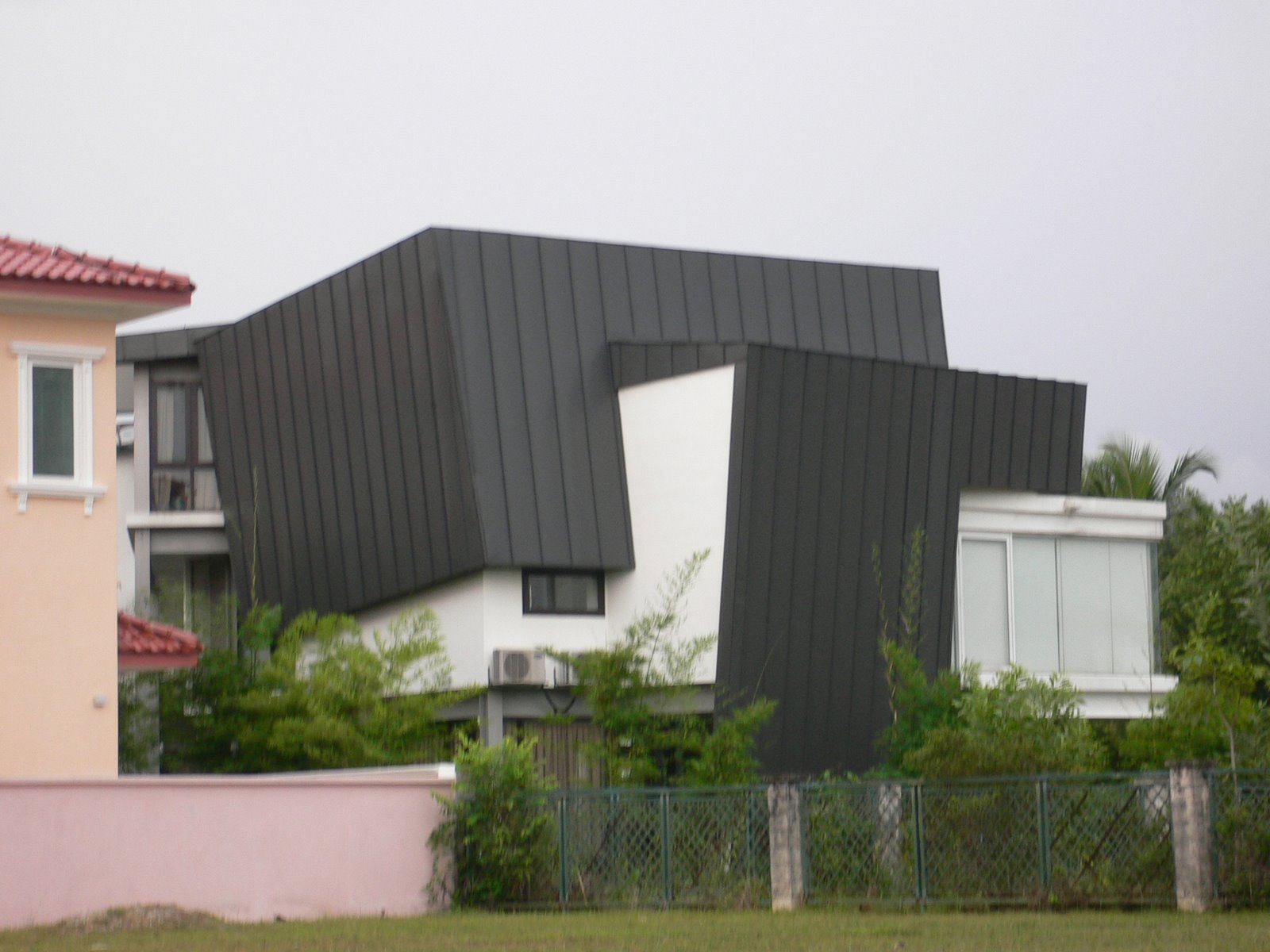 [P1080315.JPG]