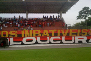 Torcida TUI e Viloucura