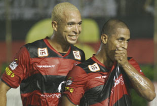 Júnior e Uelliton