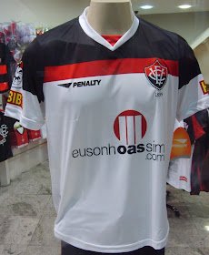 Foto: camisa Vitória 2010 Penalty padrão 2