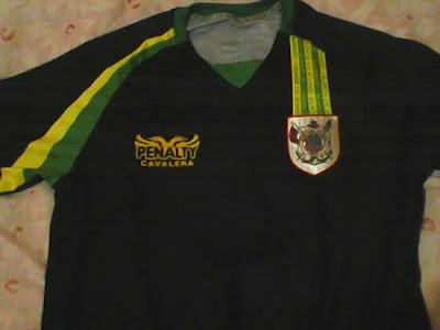 3º uniforme do Vitória 2010?