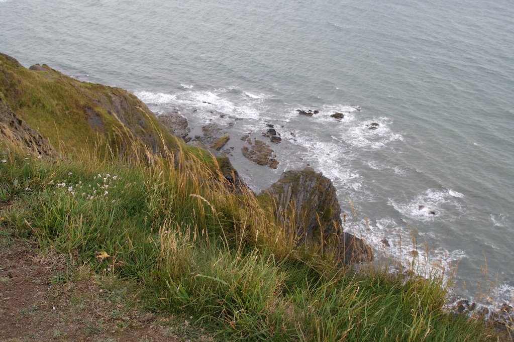 [Cliff2.jpg]