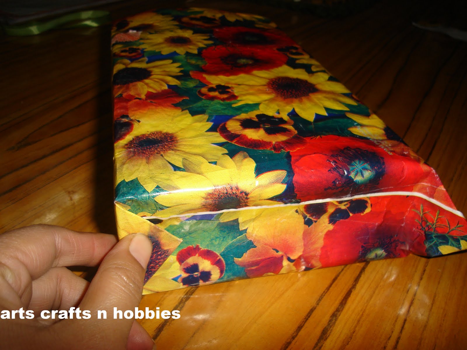 arts crafts n hobbies: Reusable paper gift bag