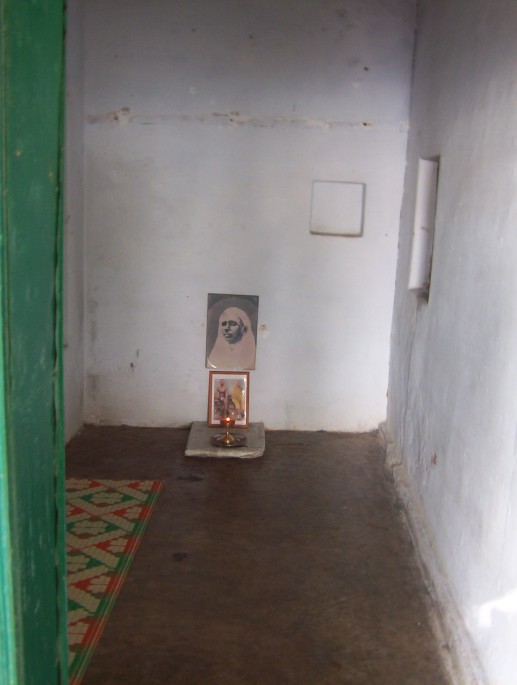 [1040+Skandashram,+8,+Mother]