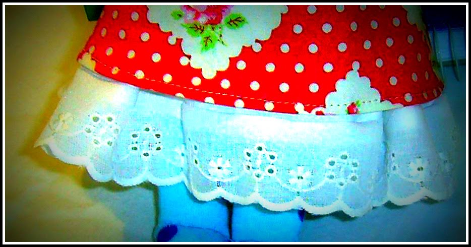 [pretty+little+dresses.jpg]