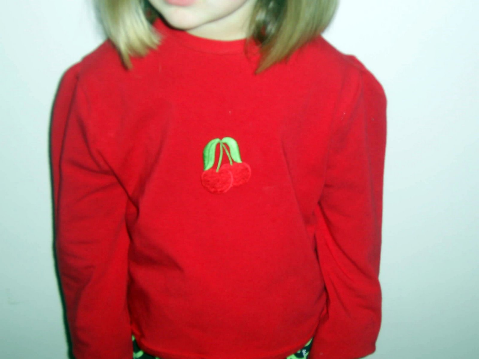 [gemma+cherries+close.jpg]