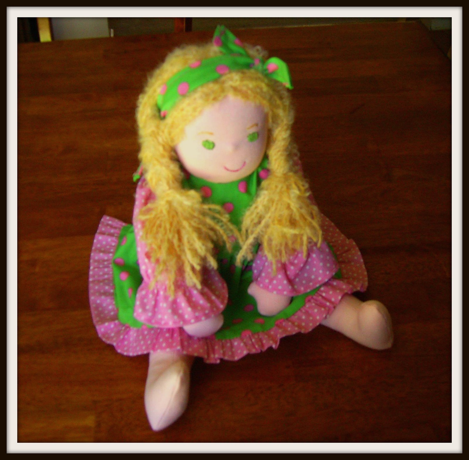 [green+eyed+doll+custom+2.jpg]