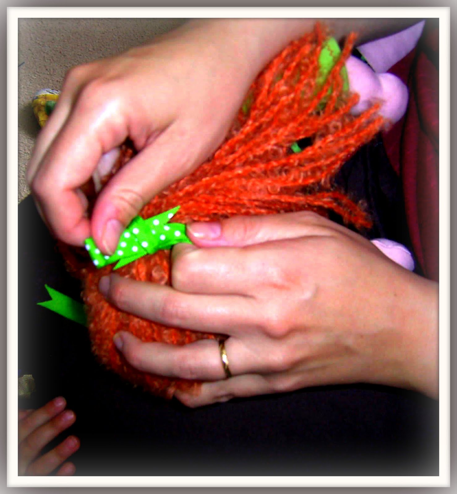 [more+working+hands.jpg]