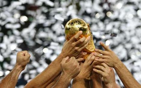 World+cup+soccer+trophy