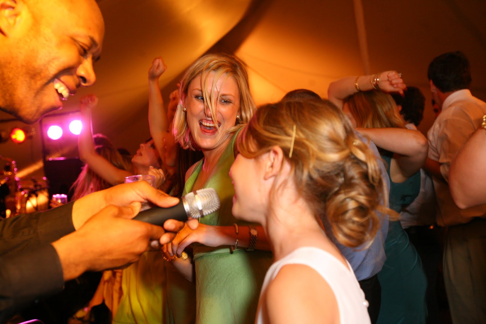 [Whitebox+Wedding+813.jpg]