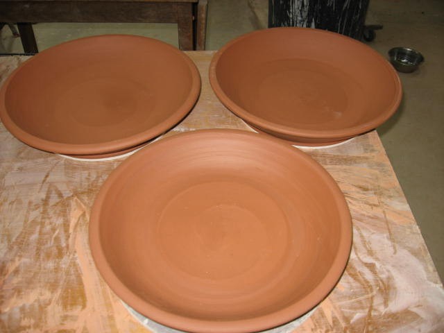 [3_dishes.jpg]