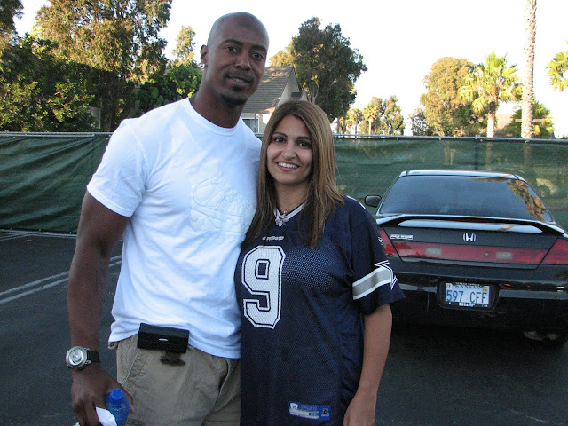 Patrick Crayton meets fans at Oxnard Cowboys Training camp