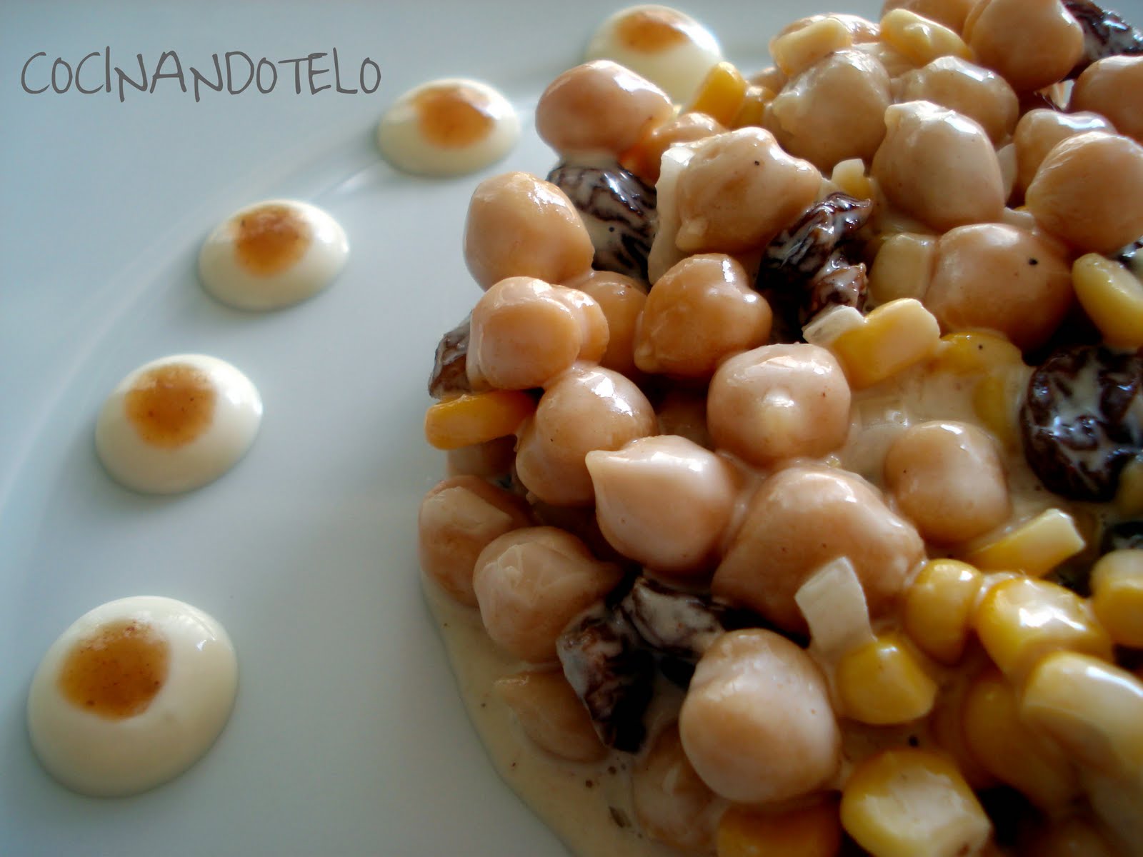 Cocinándotelo ENSALADA DE GARBANZOS CON MAYONESA Y CHUTNEY DE MANGO