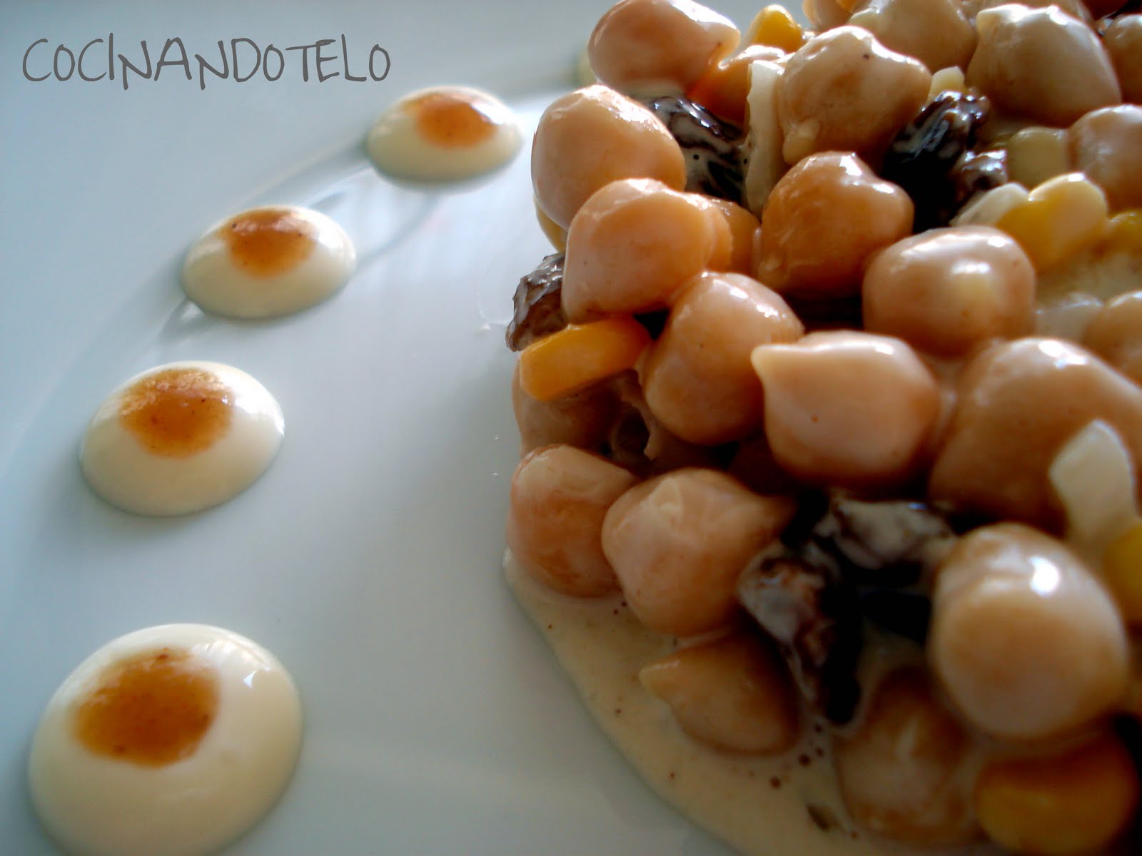 Cocinándotelo ENSALADA DE GARBANZOS CON MAYONESA Y CHUTNEY DE MANGO