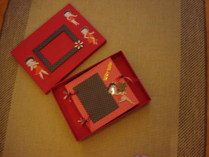 Álbum Decorado com Caixa da Betty Boop