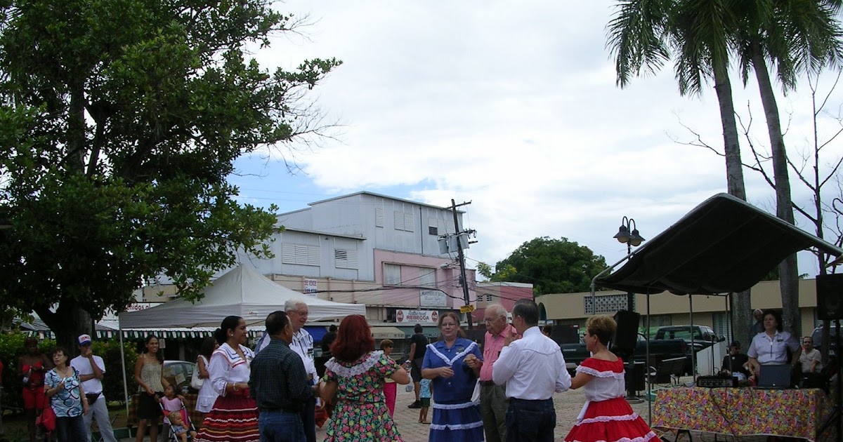San Juan Squares Presentación en Placita Roosevelt, Hato Rey, PR