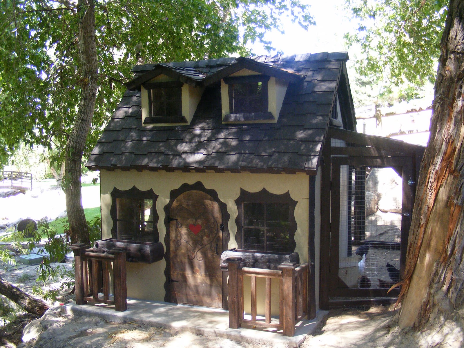 Fun Fancy Chicken Coops and Houses