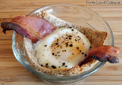 Bacon, Egg, and Toast Cups