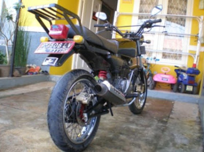 supermoto Honda GL-100 modif supermoto Honda GL-100 modif