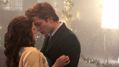 [Edward_Screencap6.jpg]
