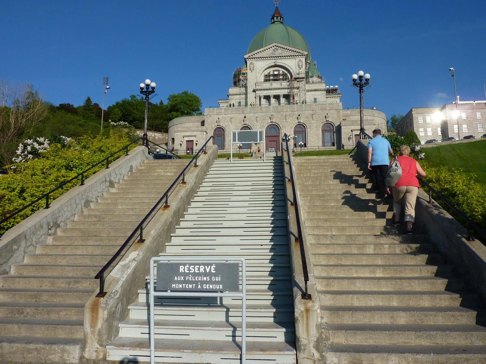 Les pâtissiers dans le grand nord L'oratoire Saint Joseph