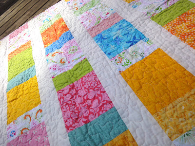 Happy Charms quilting detail