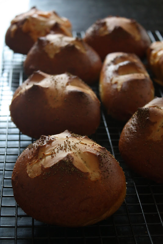 pretzel hamburger buns recipe