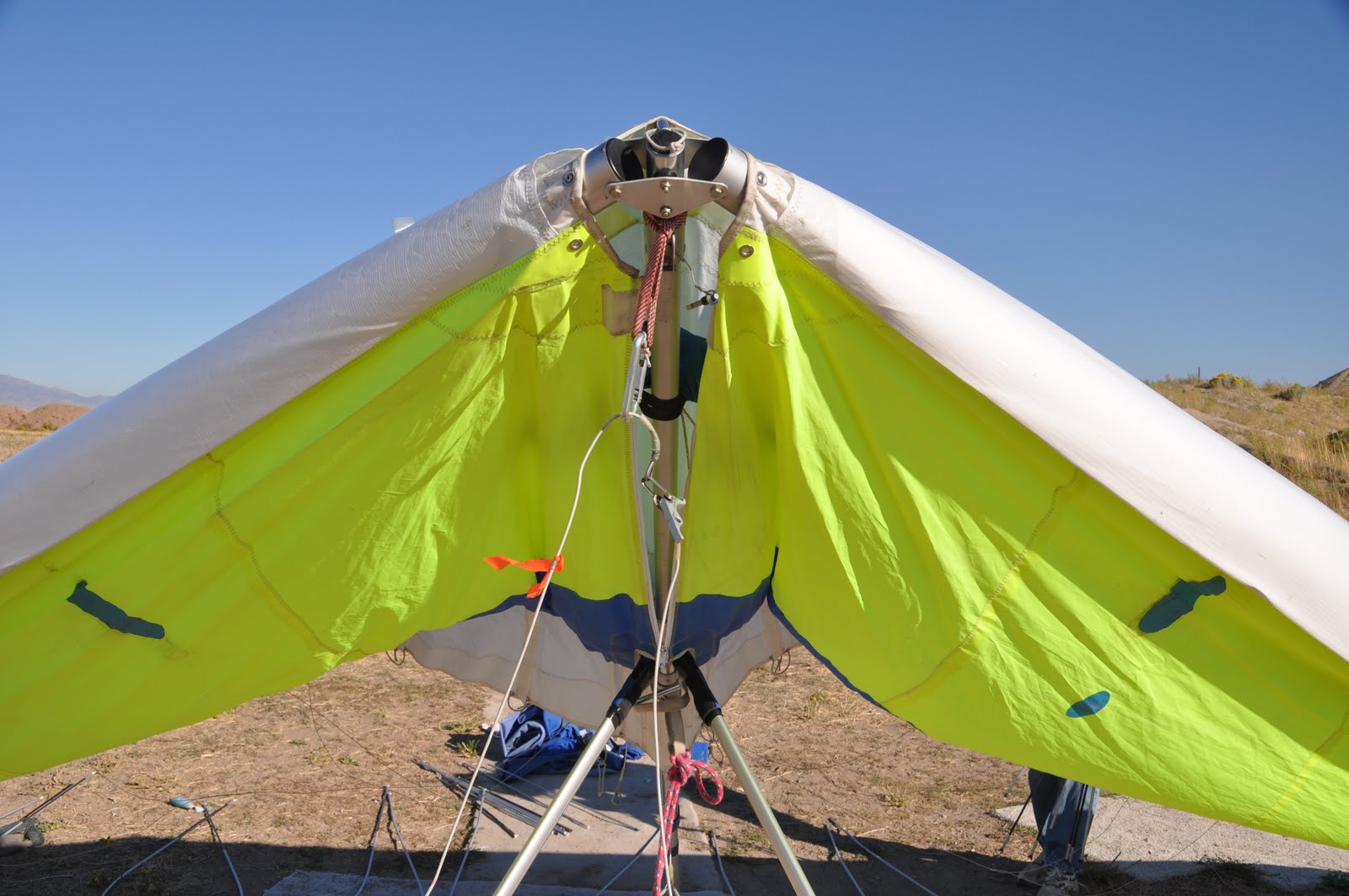 Building adventures of an Ultralight Glider Hang Gliders!