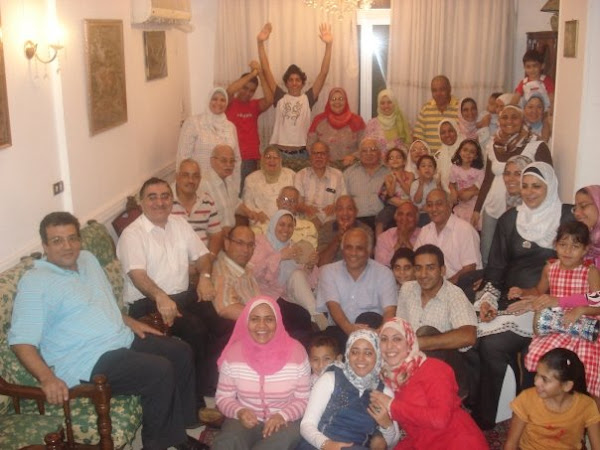 My mom & Dad realtive  The Egyption Families Like that always