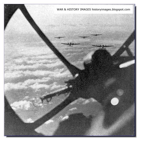 luftwaffe-bombers-over-poland-germany-invasion-ww2.jpg