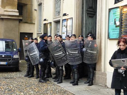 [gelmini_carabinieri.JPG]