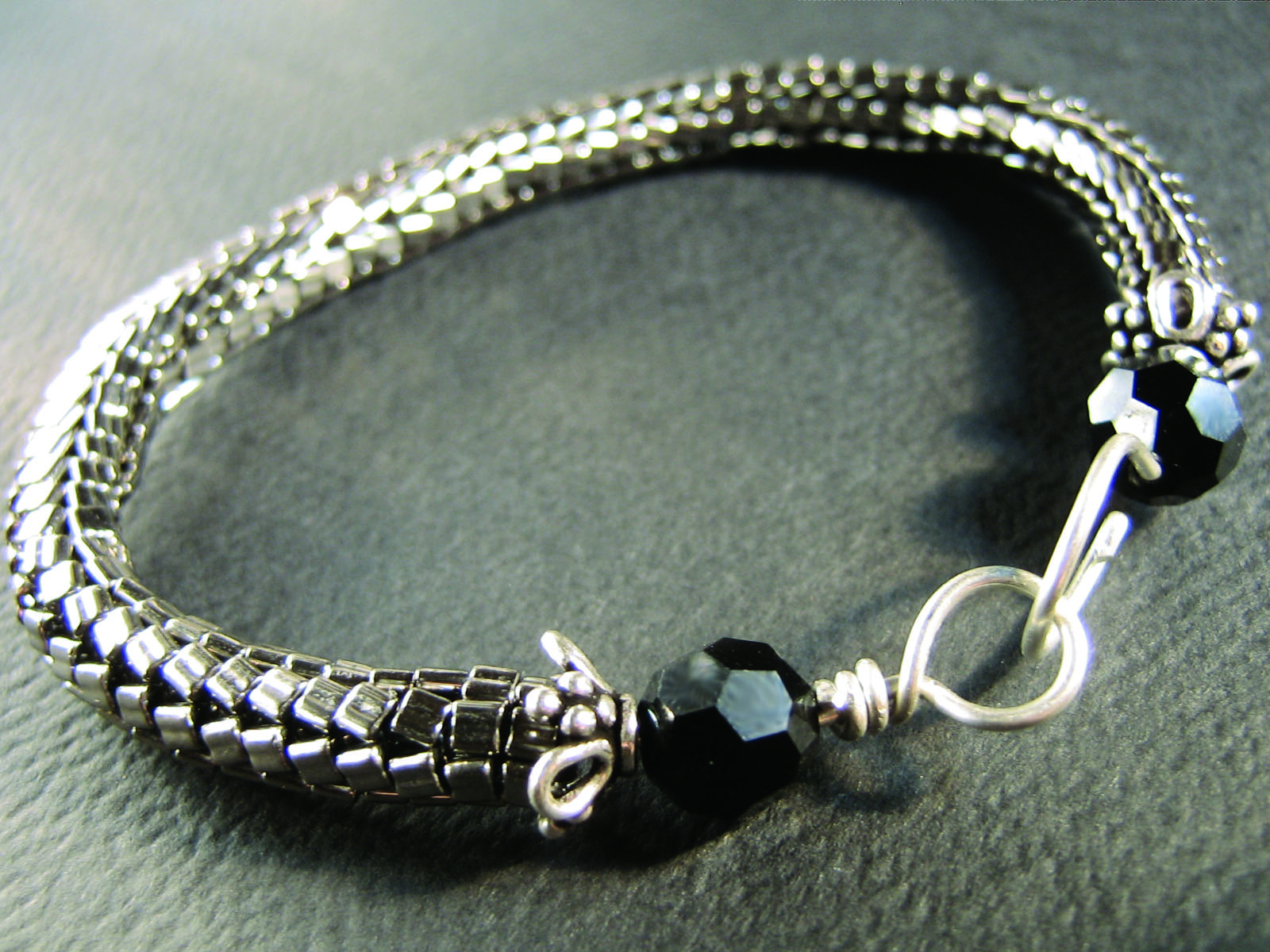 herringbone bracelet with names for her best jewelry 2023
