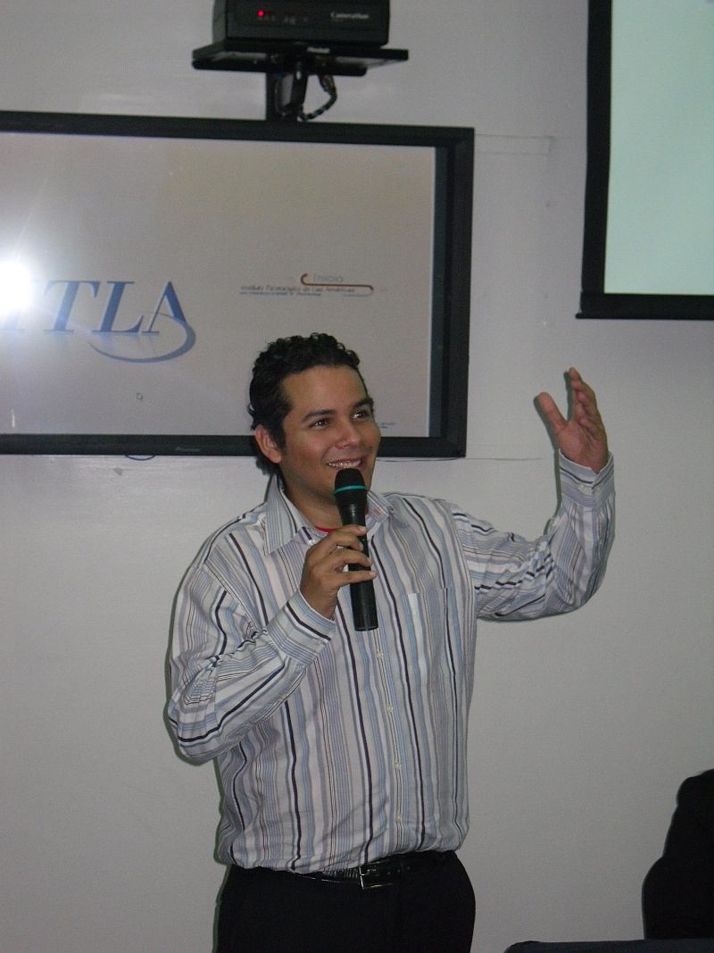 [SDC13006.JPG]