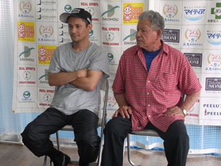 [090708rocha.jpg]