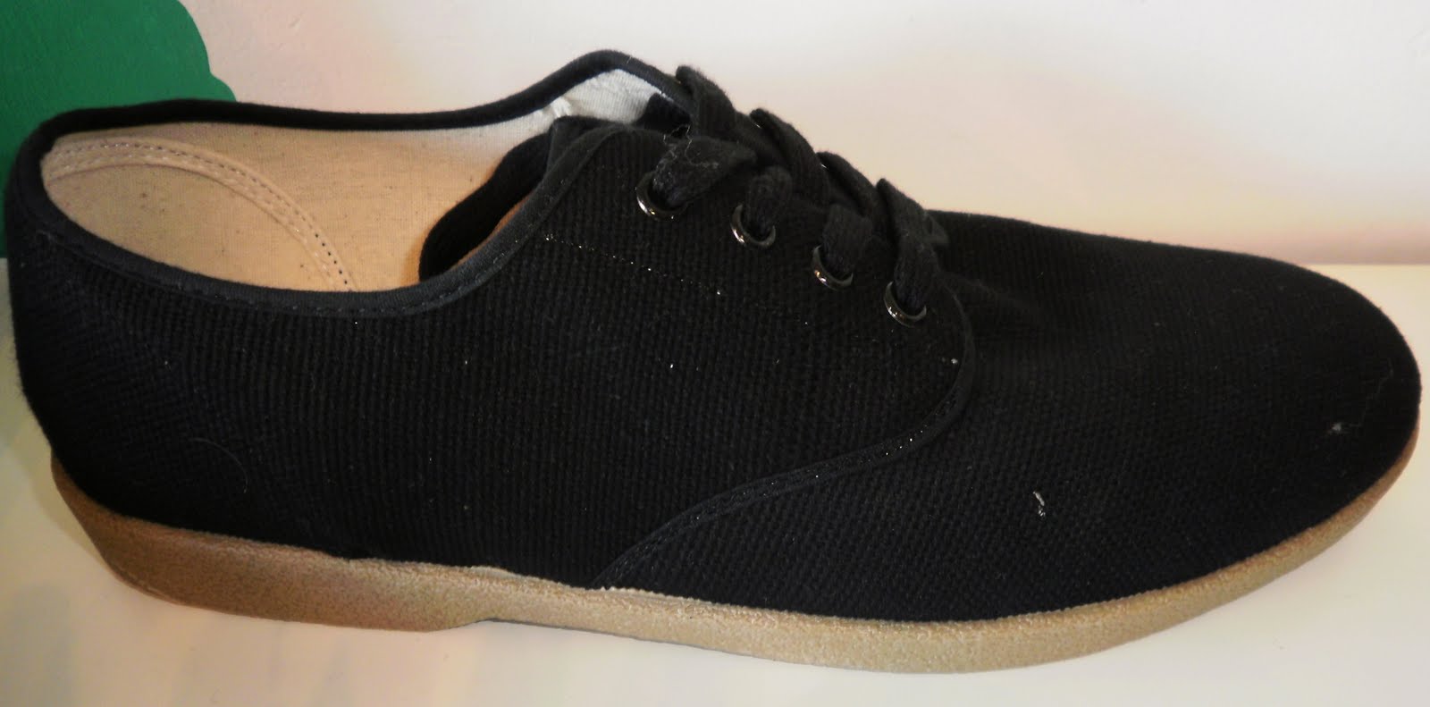 ZIG ZAG SHOES, COME AND CHECK EM’ OUT F As In Frank Vintage