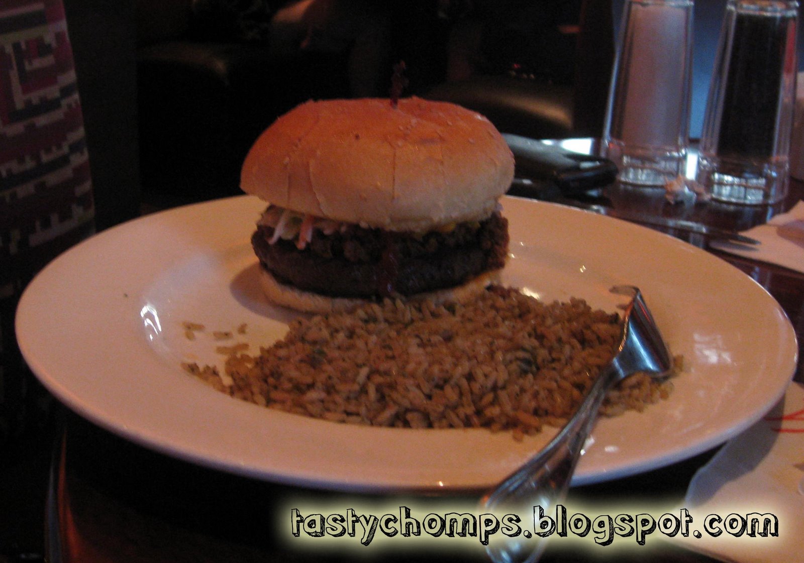 [BURGER.jpg]