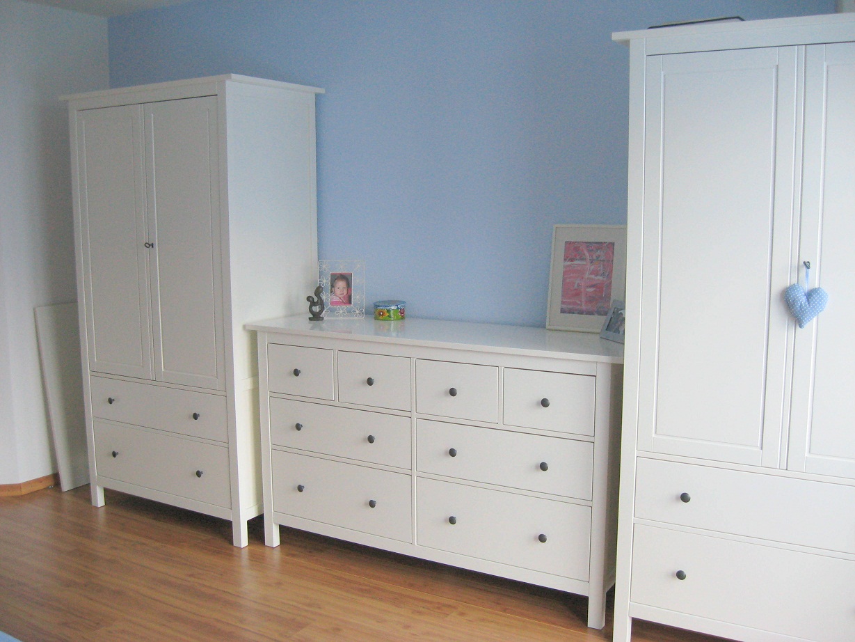 Ikea Aspelund Wardrobe Extra Shelves ~ Unser Bett ist das alte, nur weiss angepinselt (das kommt vielleicht Ikea Aspelund Wardrobe Extra Shelves ~ Unser Bett ist das alte, nur weiss angepinselt (das kommt vielleicht