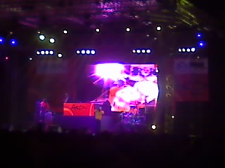 [06-10-07_2037.jpg]