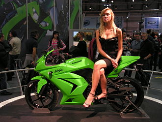 Foto Gambar Modifikasi Motor Kawasaki Ninja 250 Z 150 cc 250 RR Modification Yamaha V-ixion CBR 150