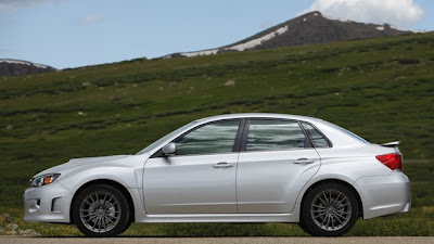 2011 Subaru Impreza WRX photos