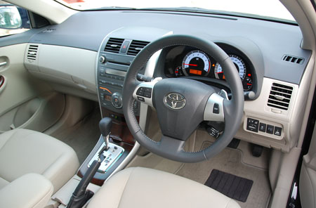 Blininunken Toyota Corolla 2011 Interior