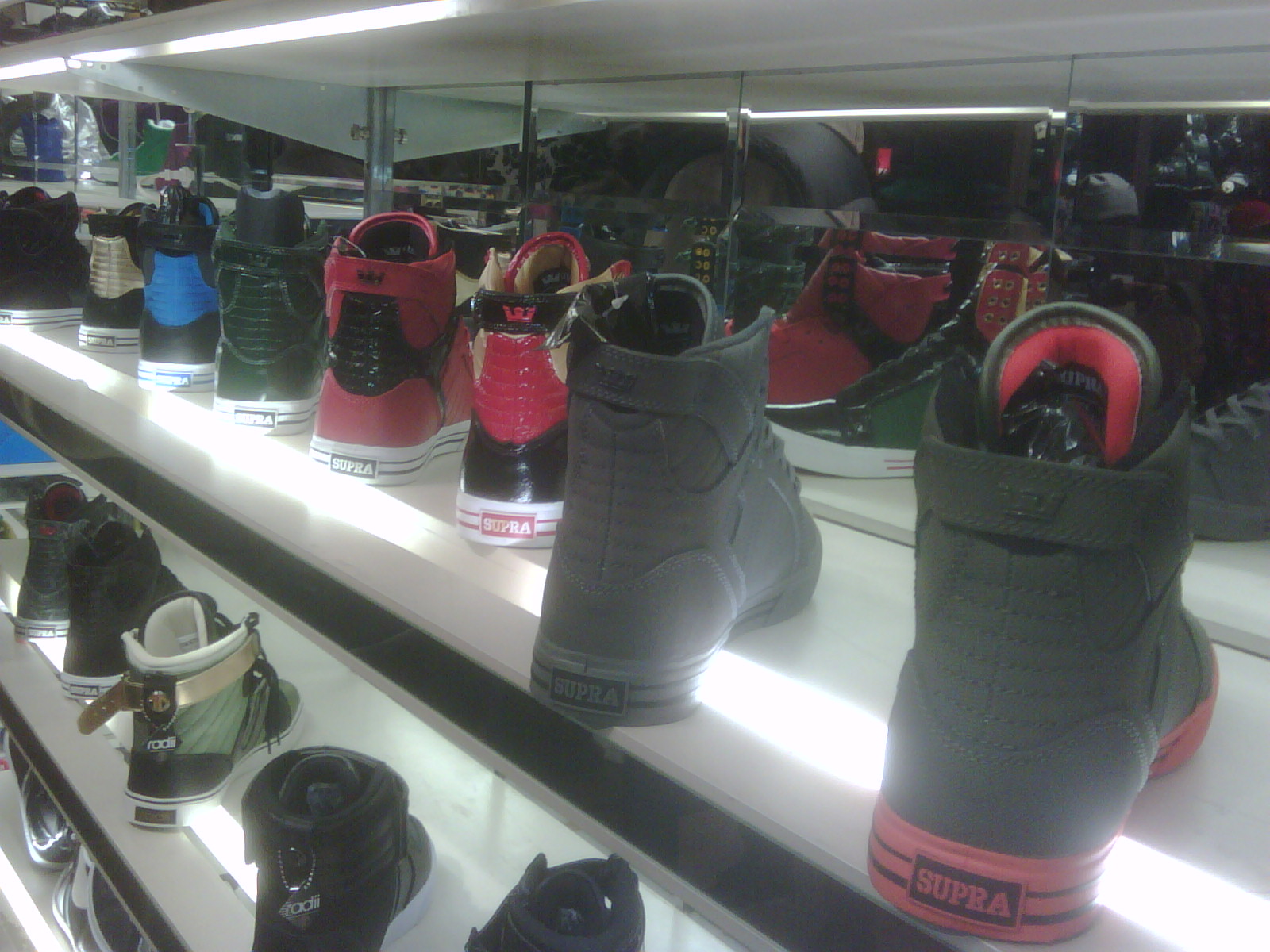 [IMG00053-20091217-2007.jpg]