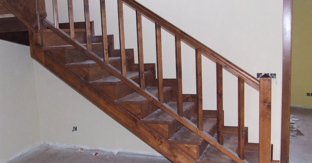 Escaleras de madera: ESCALERAS CERRADAS, CON CONTRAHUELLA.