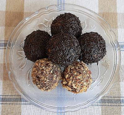 [Troufes_P1020442.JPG]