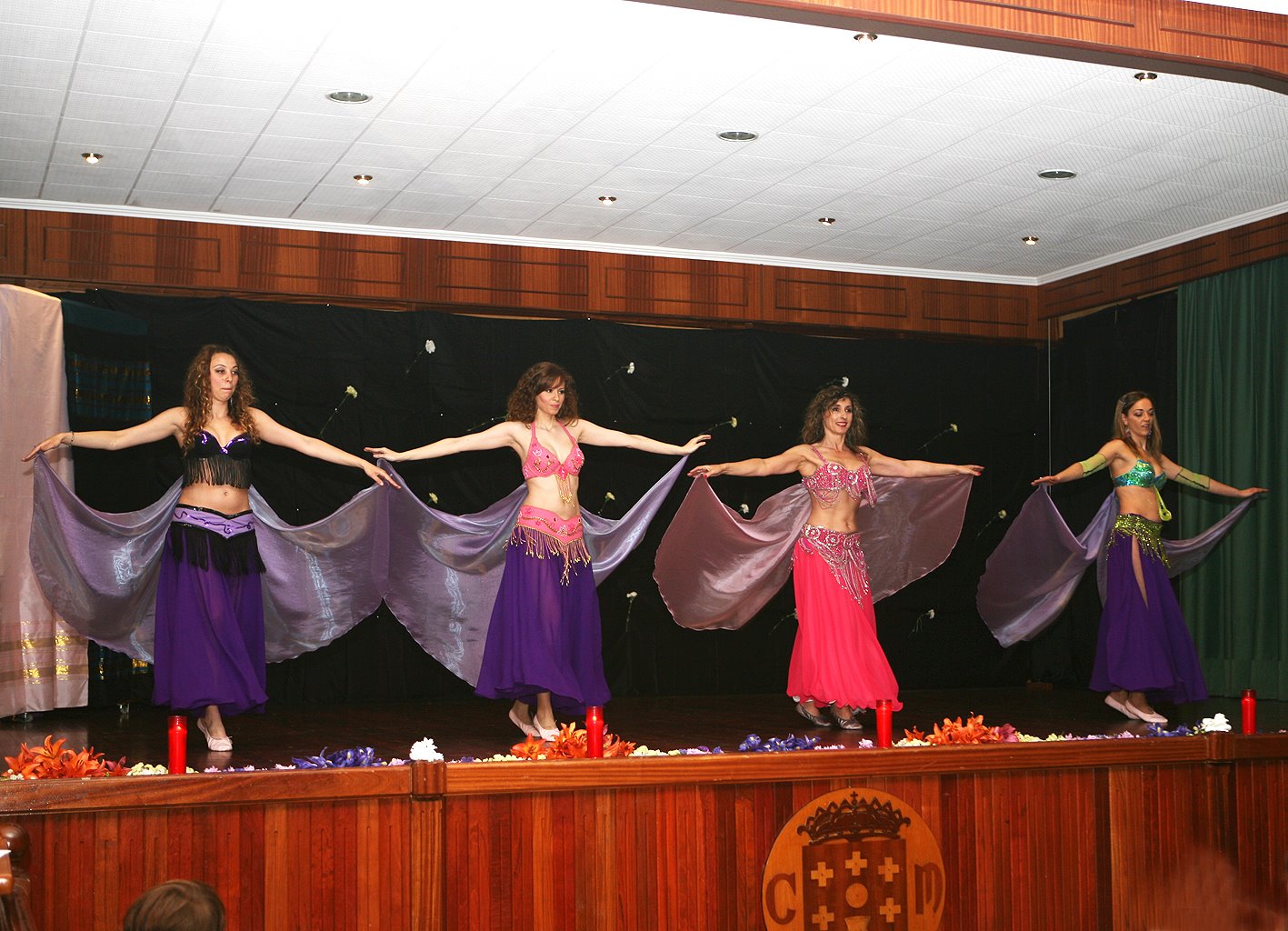 Rosa con alumnas del grupo de Ferrol