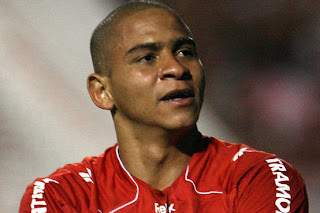 http://4.bp.blogspot.com/_M6zOzW7L_wo/TFFbkVCLuAI/AAAAAAAAETQ/CKLLWL-i0lM/s1600/walter.jpg