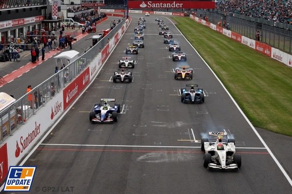 [Silverstone+09+2.jpg]