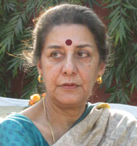 [AmbikaSoni1.jpg]