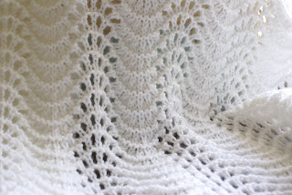 Count It All Joy!: Feather and Fan Baby Blanket